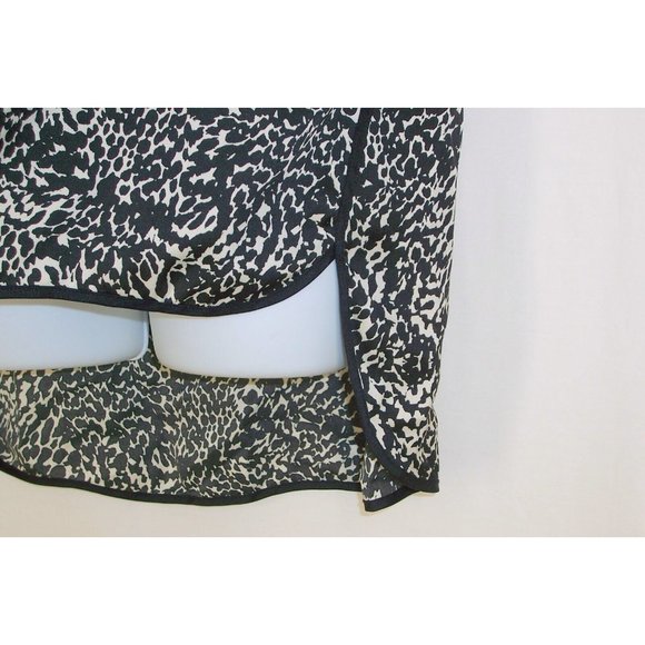 Lane Bryant Sleeveless Top  16 Tunic Silky Leopard Black White Spotted Hi Lo - Picture 7 of 7